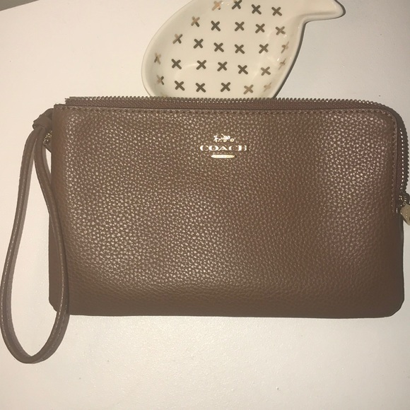 ‼️S0LD‼️ DOUBLE ZIPPER WRISTLET - Picture 2 of 6